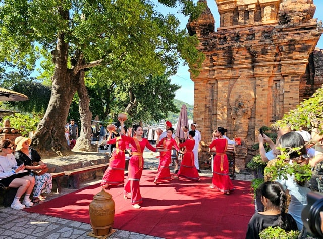 Tháp Bà Ponagar của tỉnh Khánh Hòa nhận bằng xếp hạng di tích quốc gia đặc biệt- Ảnh 3.