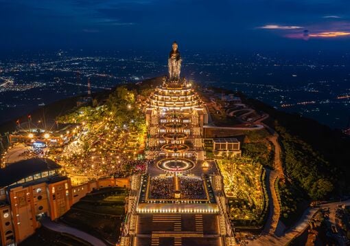 Tay Ninh Tourism - Forming a new development pole from merger
