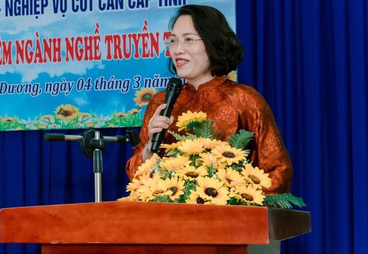Phân công lại nhiệm vụ ban giám đốc Sở Giáo dục và Đào tạo TP.HCM sau sáp nhập - Ảnh 9.