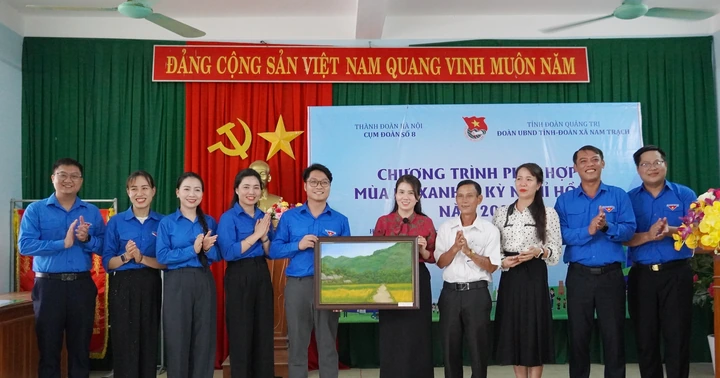 Chiến dịch Mùa hè xanh và Kỳ nghỉ hồng tại xã Nam Trạch