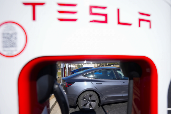 Ô tô điện Tesla thế hệ thứ 3. (Nguồn: AP)