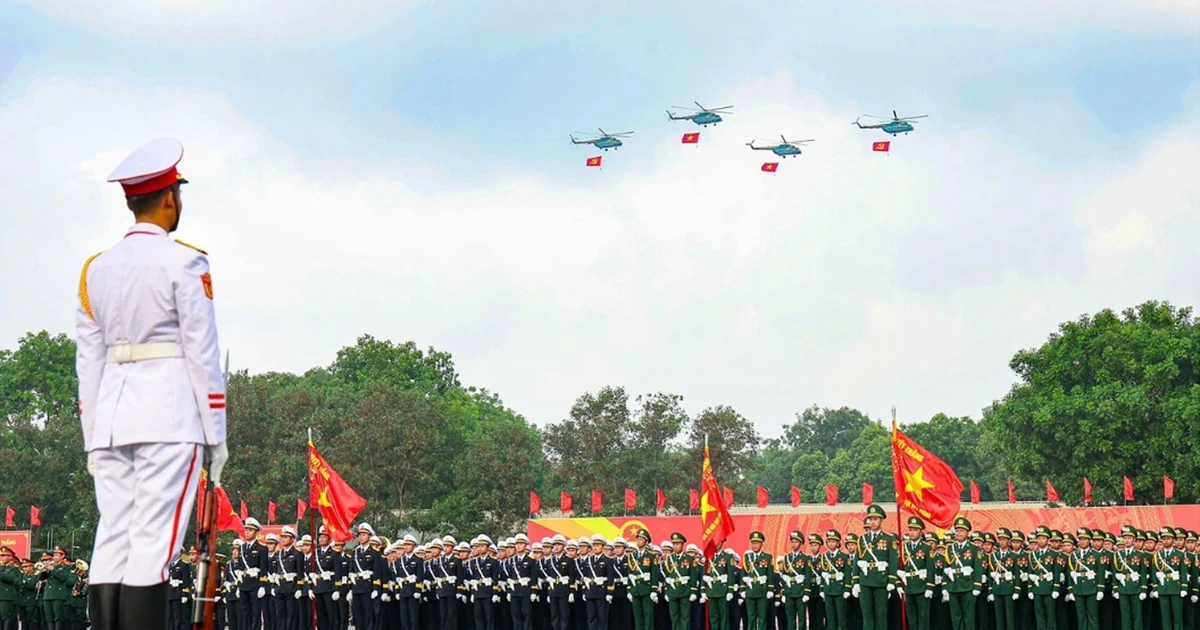 Sẽ có tàu ngầm, tàu nổi tham gia diễu binh dưới nước dịp Quốc khánh 2/9