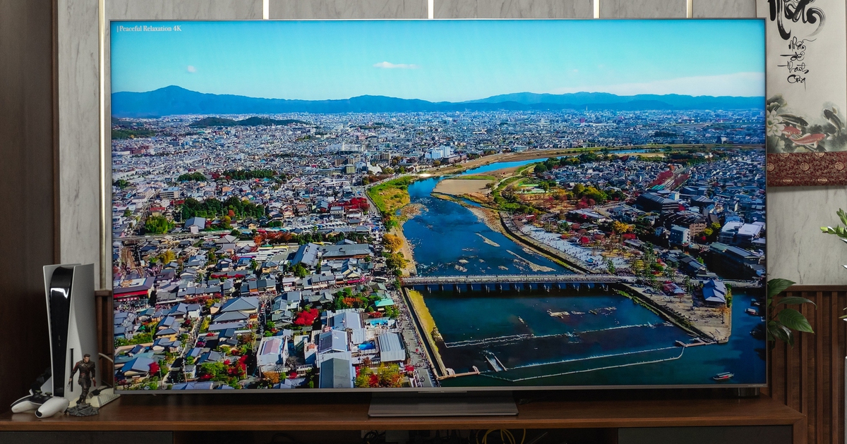 Trải nghiệm TCL C8K: TV QD-Mini LED cho người yêu điện ảnh