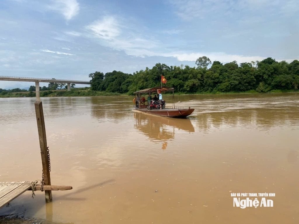 សាលា ១
