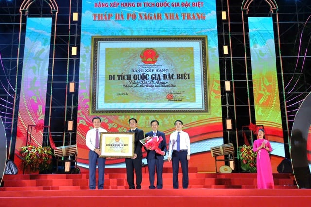 Tháp Bà Ponagar của tỉnh Khánh Hòa nhận bằng xếp hạng di tích quốc gia đặc biệt- Ảnh 2.