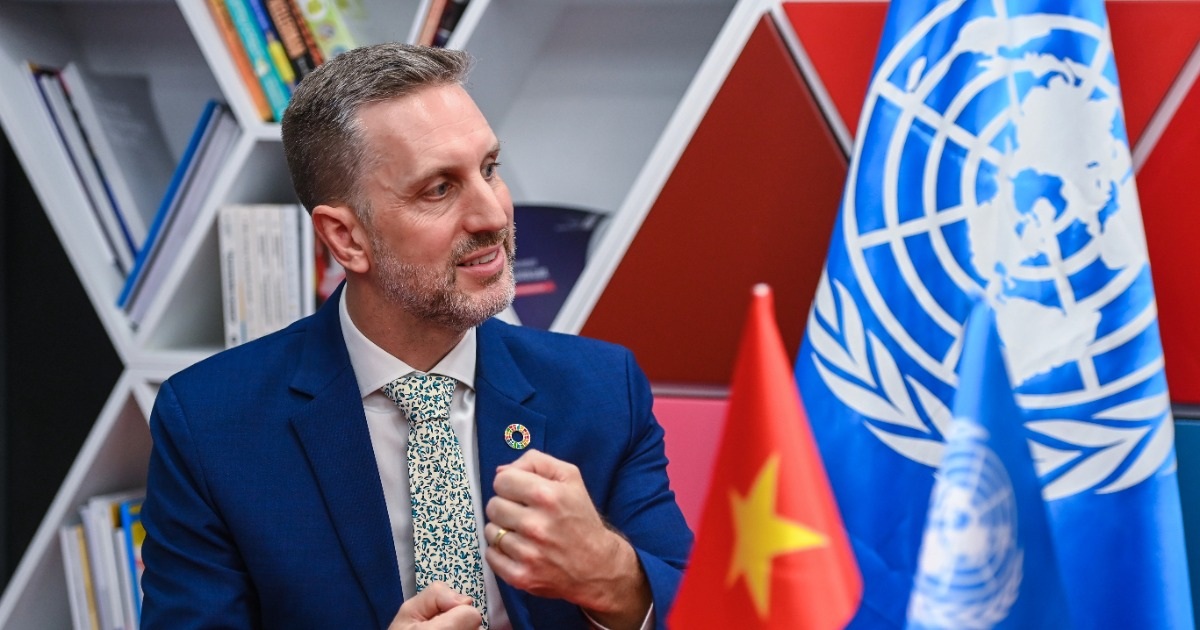 Trưởng Đại diện UNFPA: “Người trẻ không ngại sinh, họ mắc kẹt bởi rào cản"
