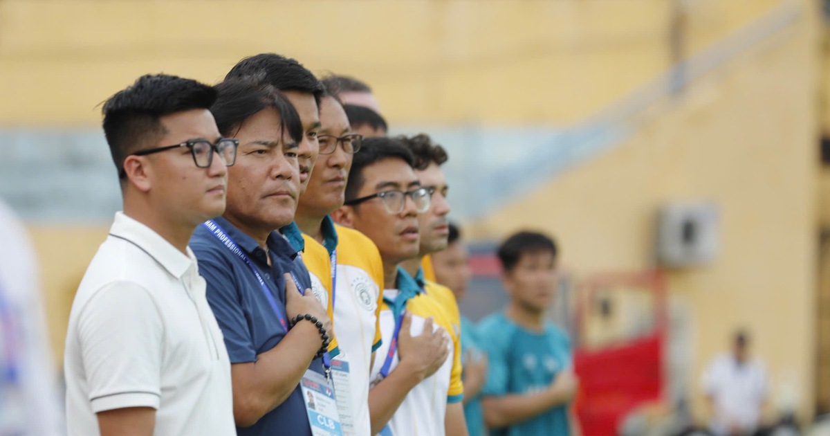 Hanoi FC បន្ត​កុងត្រា​ជាមួយ​គ្រូ​បង្វឹក​ជប៉ុន Teguramori៖ តាំង​ចិត្ត​ឡើង​គ្រង​រាជ្យ