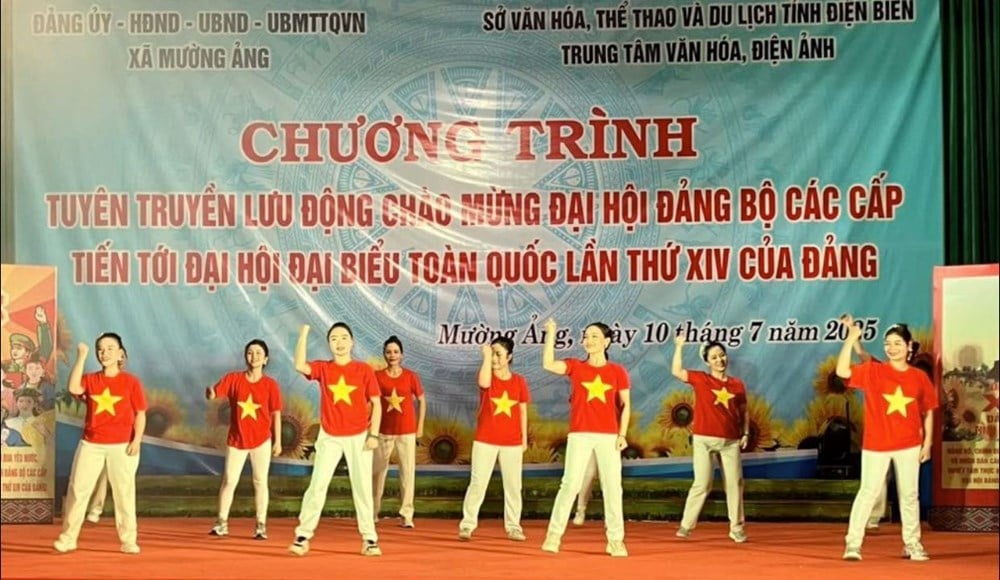 Đặc sắc chương trình tuyên truyền chào mừng Đại hội Đảng các cấp ở Mường Ảng - ảnh 3