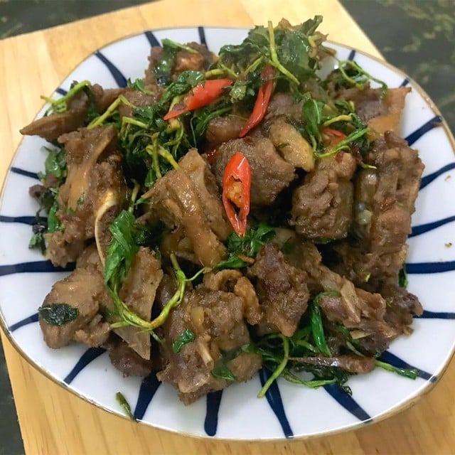 Mách bạn món ăn vịt xào rau răm bổ dưỡng, lạ miệng cho cả nhà - Ảnh 4.
