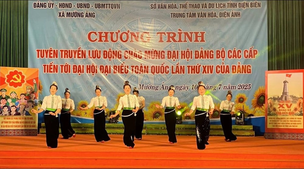 Đặc sắc chương trình tuyên truyền chào mừng Đại hội Đảng các cấp ở Mường Ảng - ảnh 4