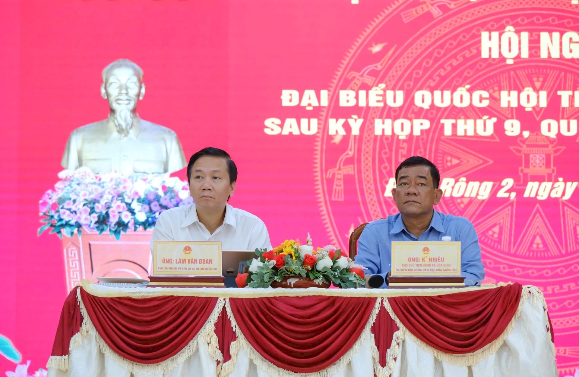 1.-National Assembly-delegates-of-Lam Dong-province-contacted-voters-at-Damn-Rong-2(1).jpg