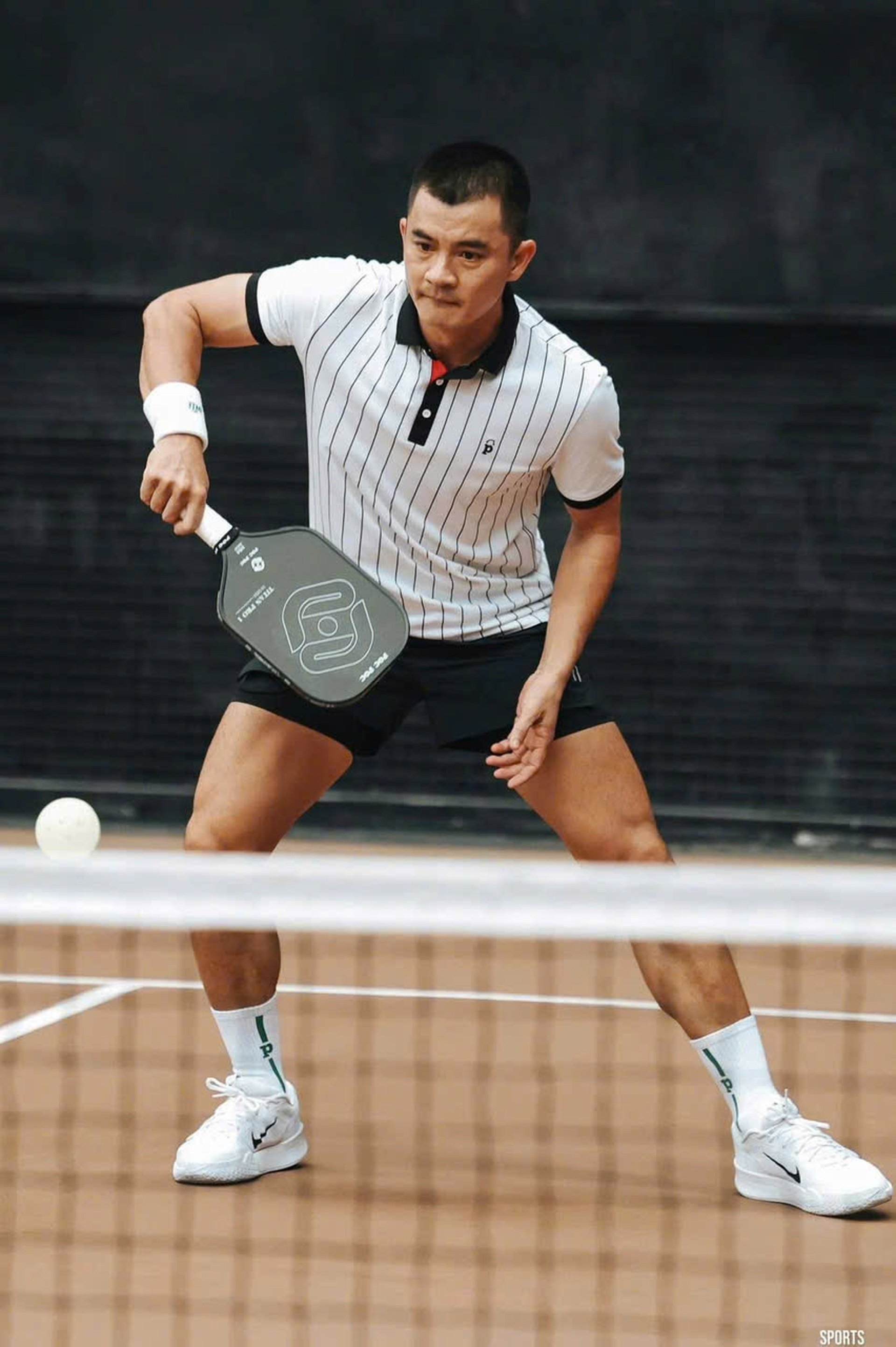 Nhà vô địch giải pickleball Dân trí tiết lộ bí quyết hạ hai ngôi sao lớn - 4