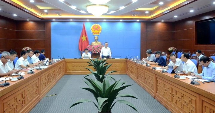 Tháo gỡ khó khăn dự án Cải tạo nâng cấp Quốc lộ 6, đoạn qua Hòa Bình