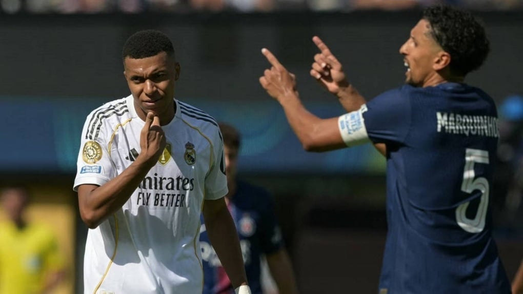Kylian Mbappe gây sốt trên mạng sau trận thua thảm PSG - 1