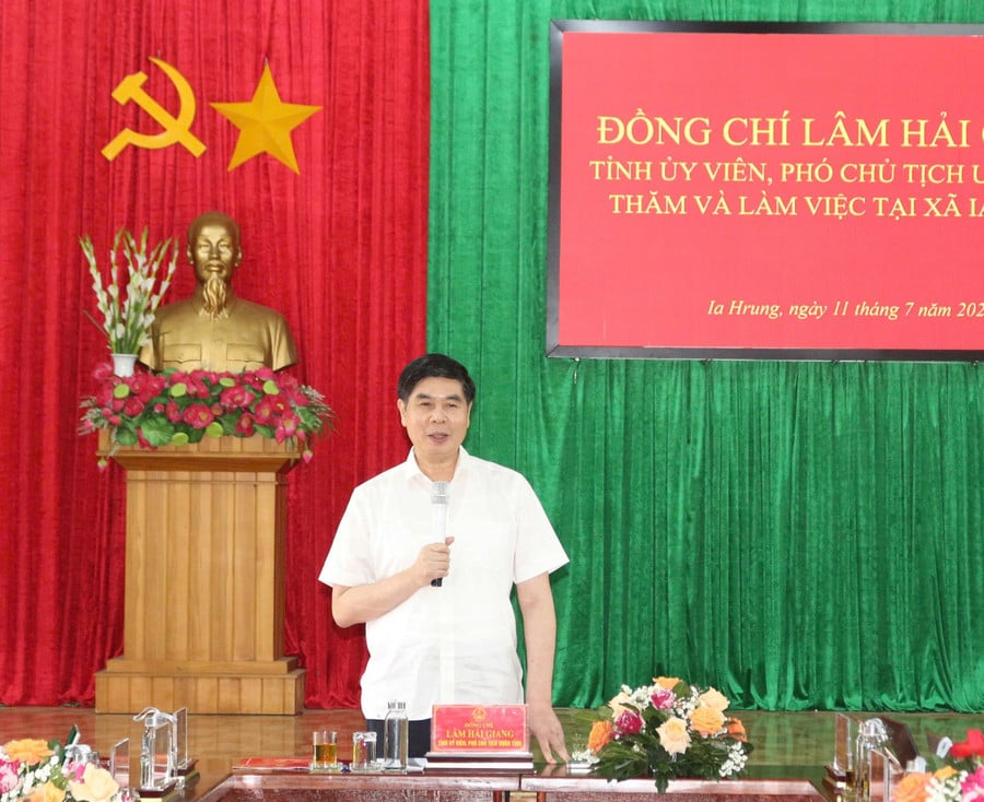 pho-chu-tich-ubnd-tinh-lam-hai-giang-phat-bieu-chi-dao-tai-buoi-lam-viec-voi-xa-ia-hrung-anh-ha-duy.jpg