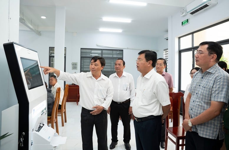 An Giang: Chính quyền vận hành thông suốt, người dân phấn khởi- Ảnh 1.