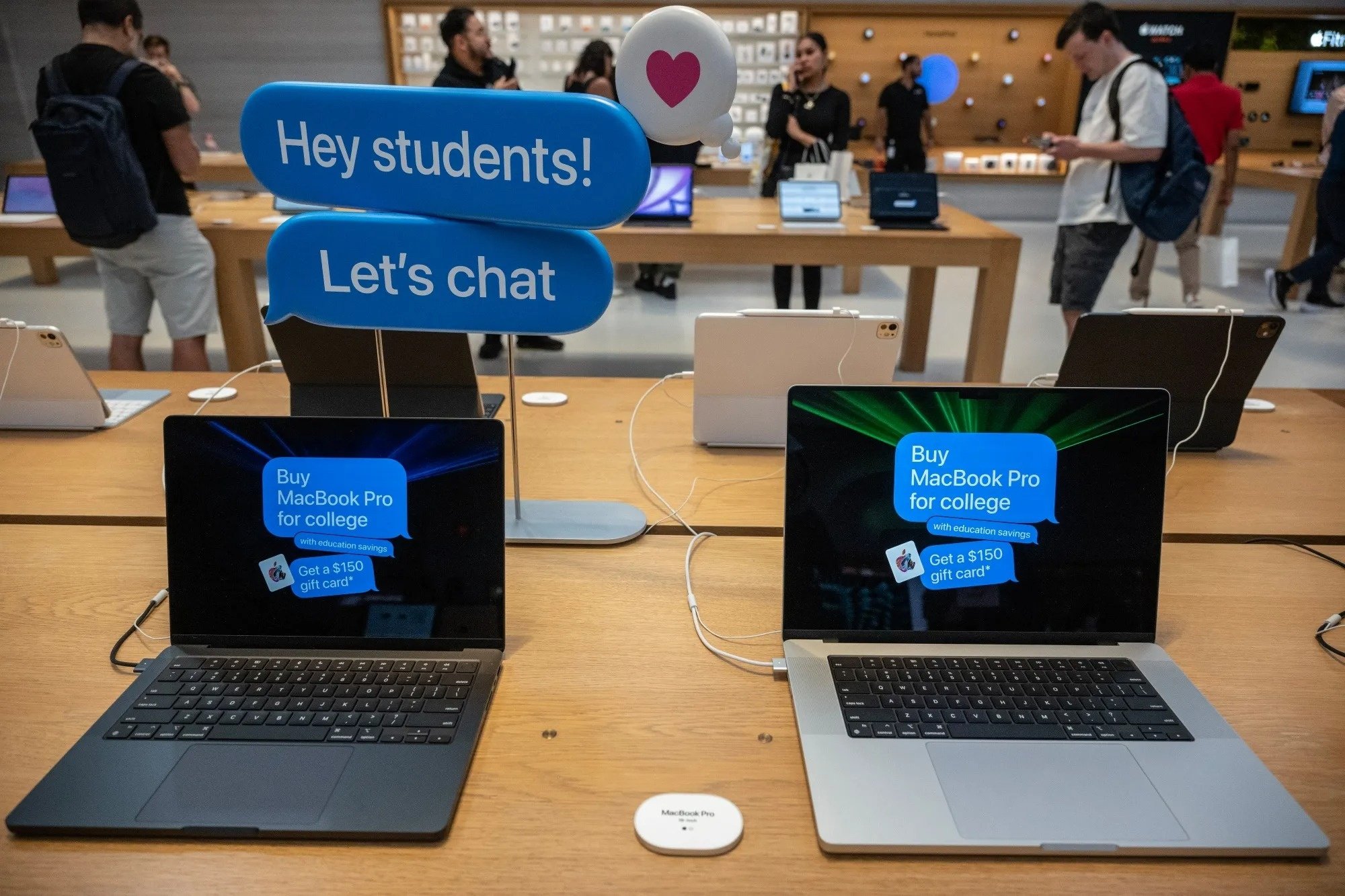 Apple ra mat MacBook,  Apple ra mat iPhone,  tin don ve Apple,  Apple san pham moi anh 2