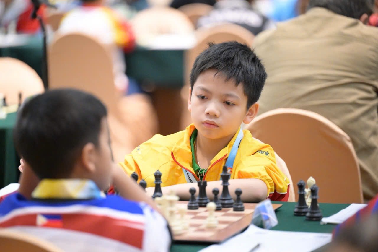 11-nguyen-xuan-phuong-u10.jpg