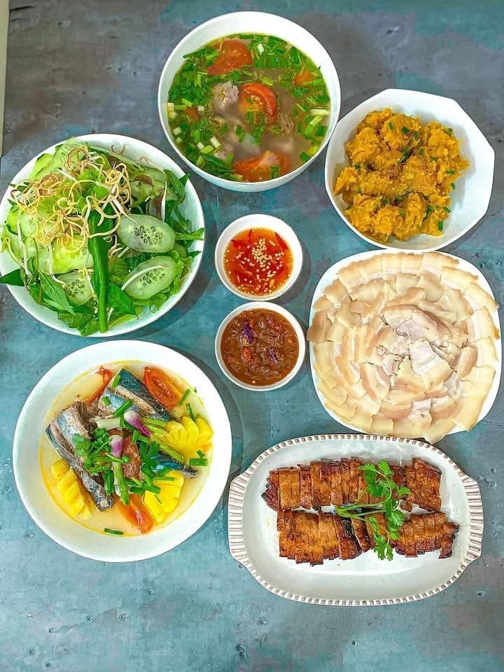 Gợi ý các mâm cơm tối ‘chạm tim’, tuy giản dị nhưng khiến gia đình chẳng nỡ rời bàn ăn- Ảnh 20.