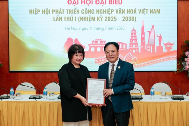 NSND Vương Duy Biên làm Chủ tịch Hiệp hội Phát triển Công nghiệp văn hóa Việt Nam - Ảnh 1.