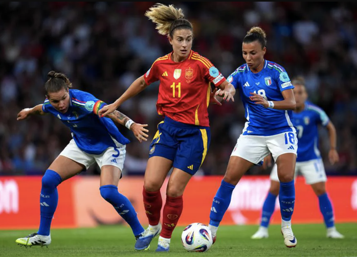 Tây Ban Nha toàn thắng, đồng hương Ronaldo chia tay sớm Euro nữ - Ảnh 1.
