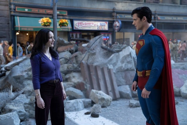 'Superman' của James Gunn giữ ngôi vương phòng vé Bắc Mỹ- Ảnh 1.