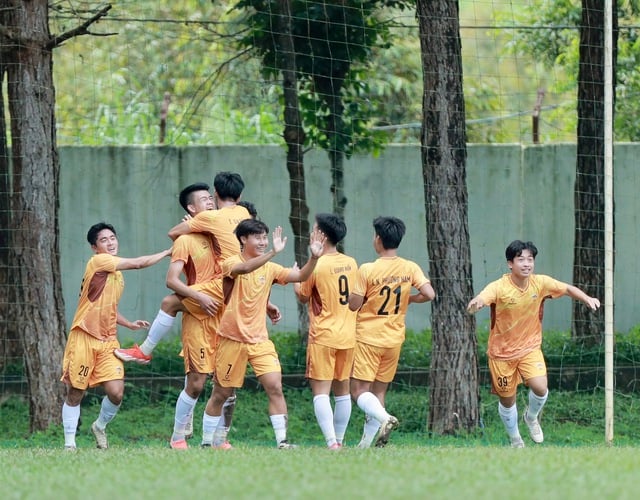 'Báu vật' của bầu Đức ghi bàn, HAGL thẳng tiến vào vòng chung kết U.21- Ảnh 2.