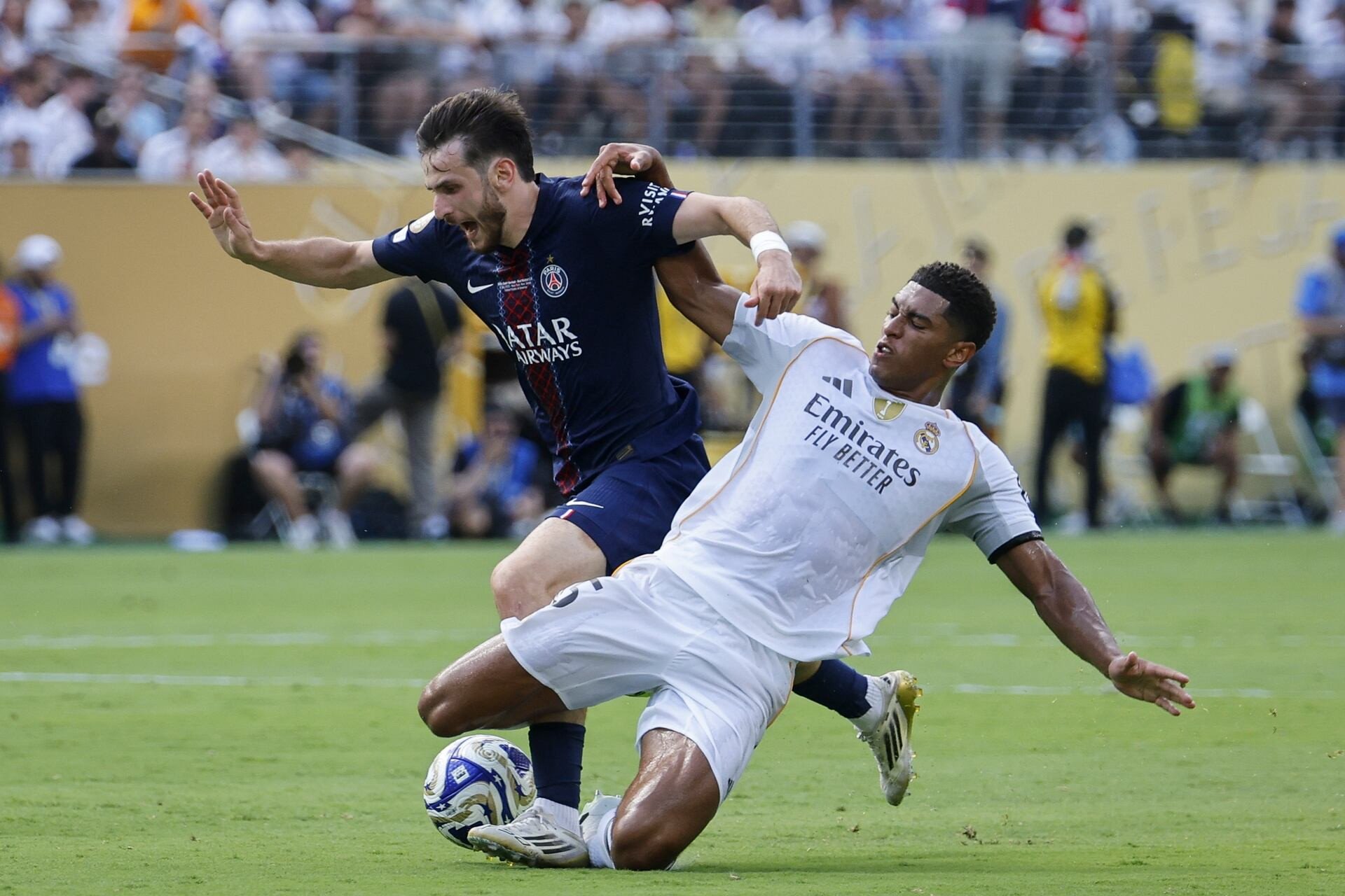 EFE - Kvaratskhelia PSG Real Madrid.jpg