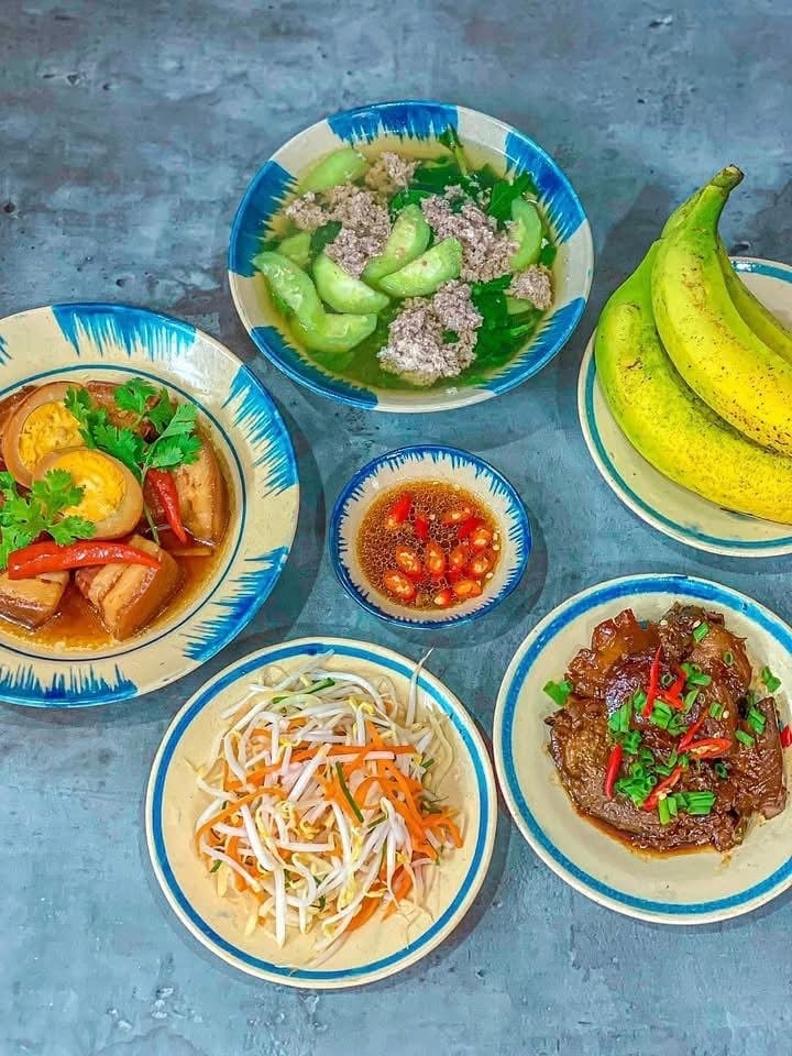 Gợi ý các mâm cơm tối ‘chạm tim’, tuy giản dị nhưng khiến gia đình chẳng nỡ rời bàn ăn- Ảnh 19.