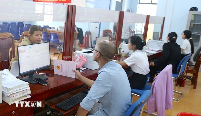 Nghị quyết phiên họp Chính phủ tháng 6 và Hội nghị trực tuyến CP với địa phương