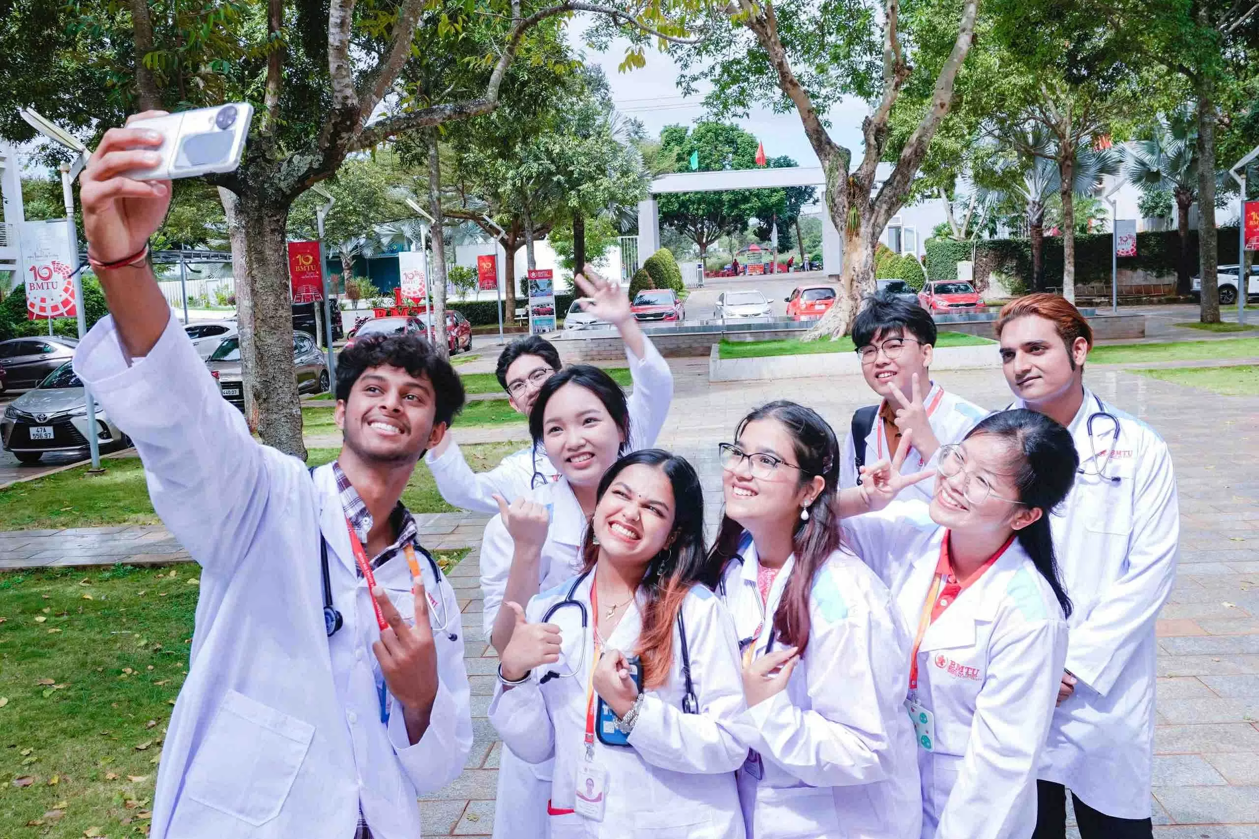 Ấn Độ sẽ là quốc gia đầu tiên gửi sinh viên đến Việt Nam đào tạo thạc sĩ y khoa. (Nguồn: Báo Thanh niên)