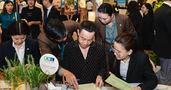 Giá nhà đất Hà Nội tăng nóng , TP HCM sôi động giao dịch bất động sản