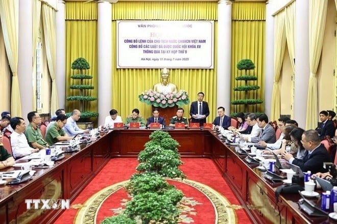 Quang cảnh buổi họp báo. (Ảnh: Minh Đức/TTXVN)