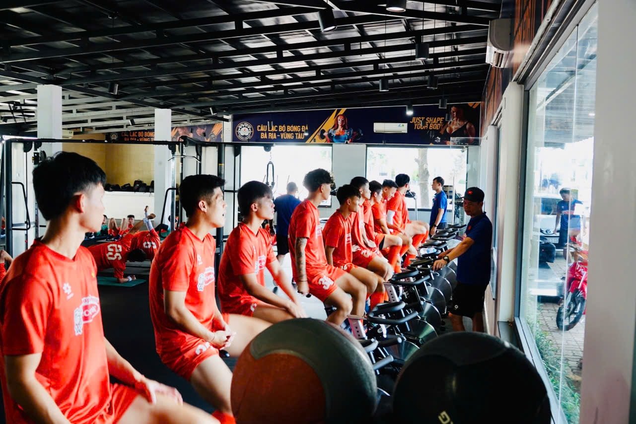 12-dt-u23-vn-tap-luyen.jpeg
