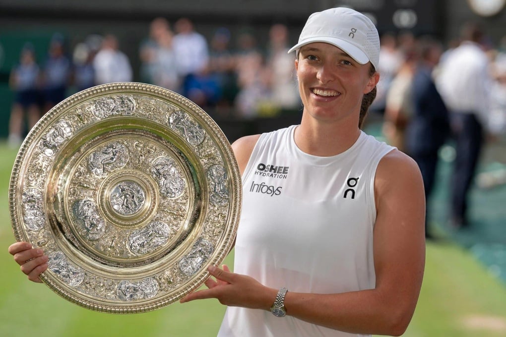 Swiatek thắng tuyệt đối trong trận chung kết Wimbledon - 1