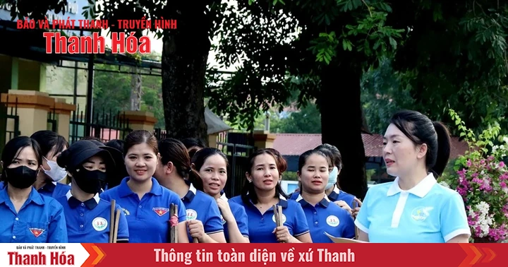 More than 100 cadres, members and union members launched a general environmental sanitation campaign.
