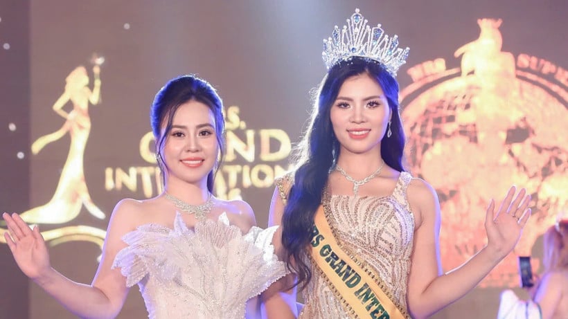 ង្វៀន ធីធួ បានគ្រងមកុដ Mrs. Grand International 2025។