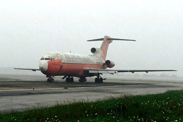 보잉 B727-200 폐기