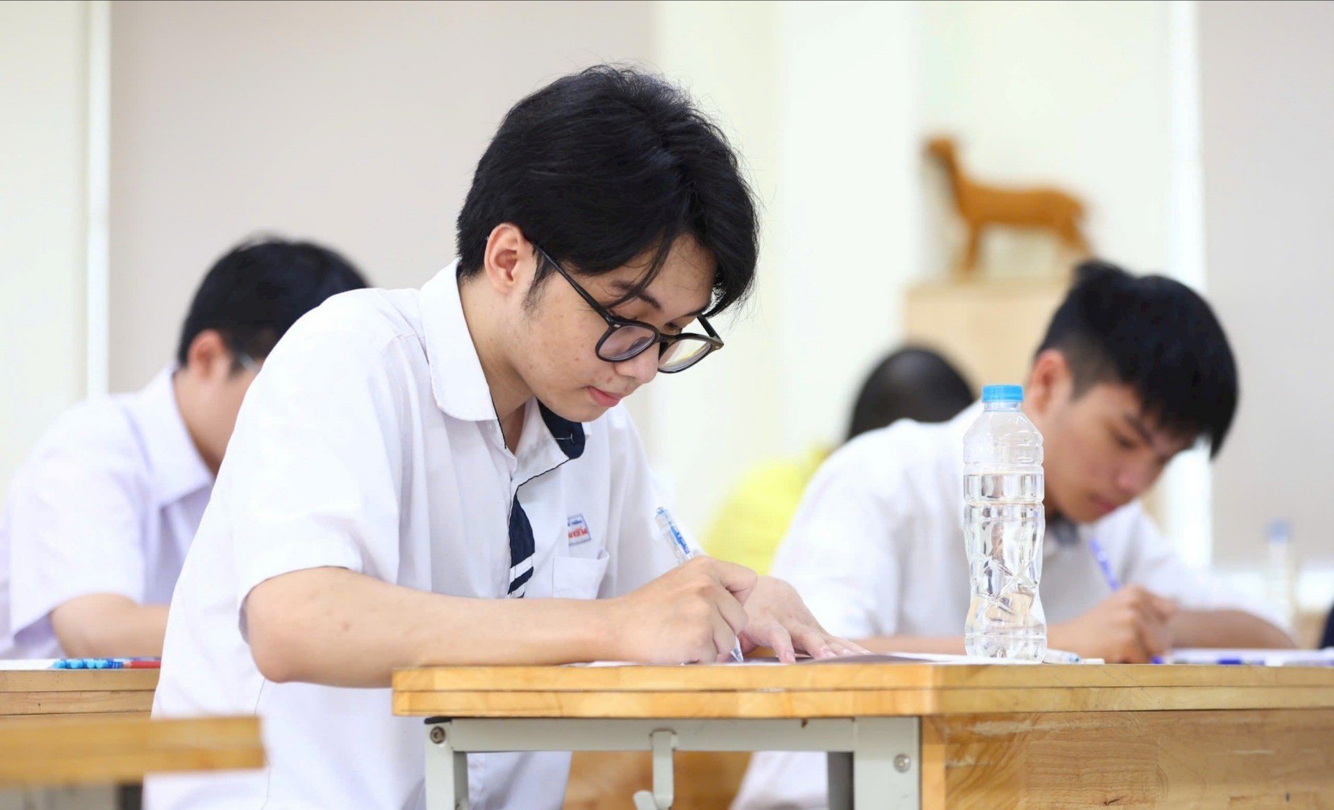 13-7-cham-thi-4470.jpg