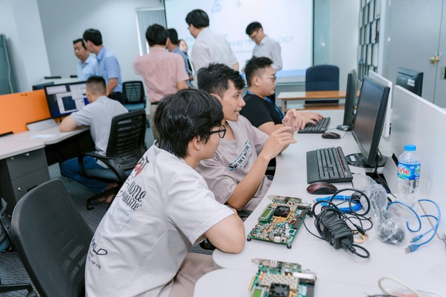Trường thành viên đầu tiên ĐH Quốc gia TP.HCM công bố kết quả xét tuyển thẳng 2025- Ảnh 1.