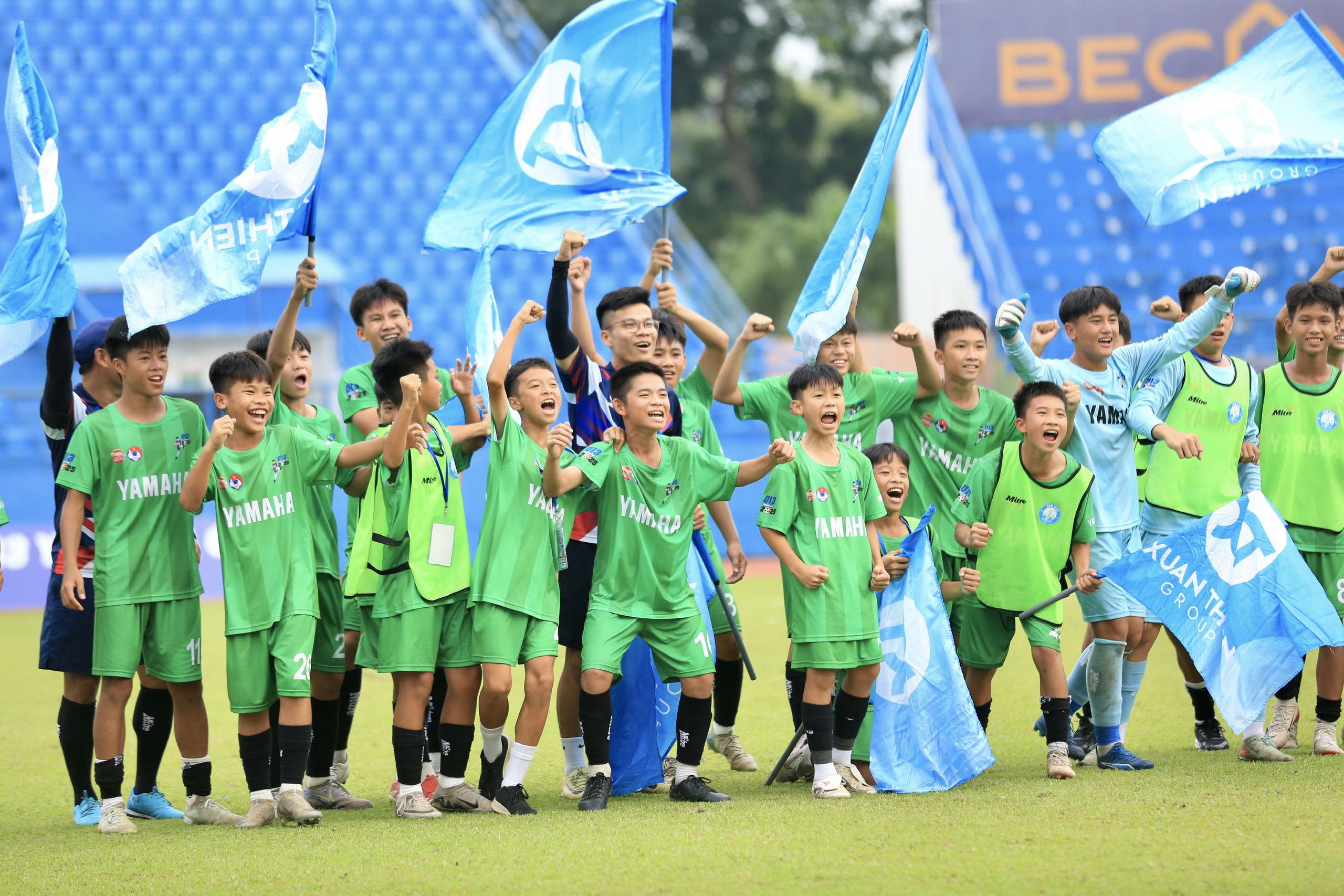 Thắng nghẹt thở SLNA, U.13 Nam Định lần đầu vô địch giải U.13 quốc gia- Ảnh 7.