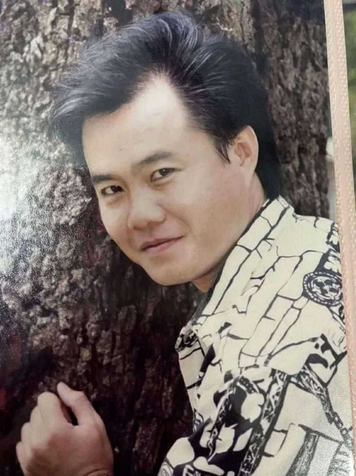 Sau "Mai Vàng tri ân" nhiều ca sĩ, nghệ sĩ, khán giả đã đến thăm Tô Thanh Phương    - Ảnh 2.