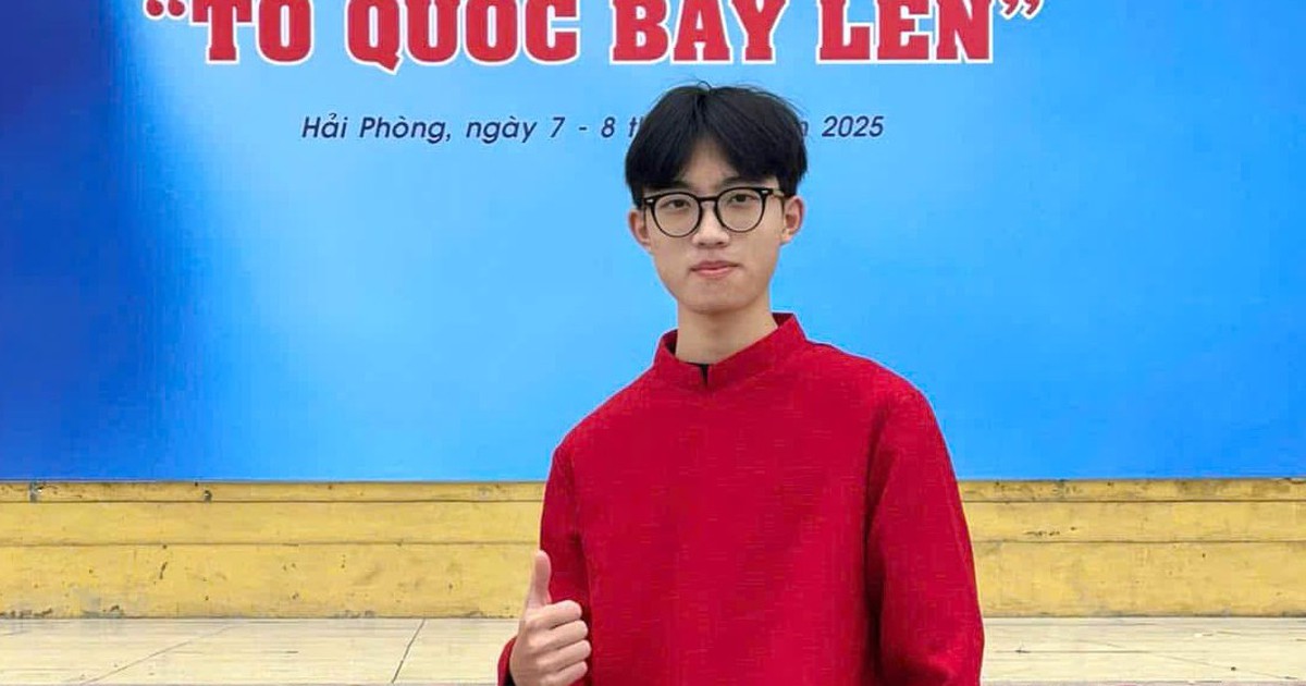 Giọng thơ trẻ đầy nội lực đất Hải Phòng