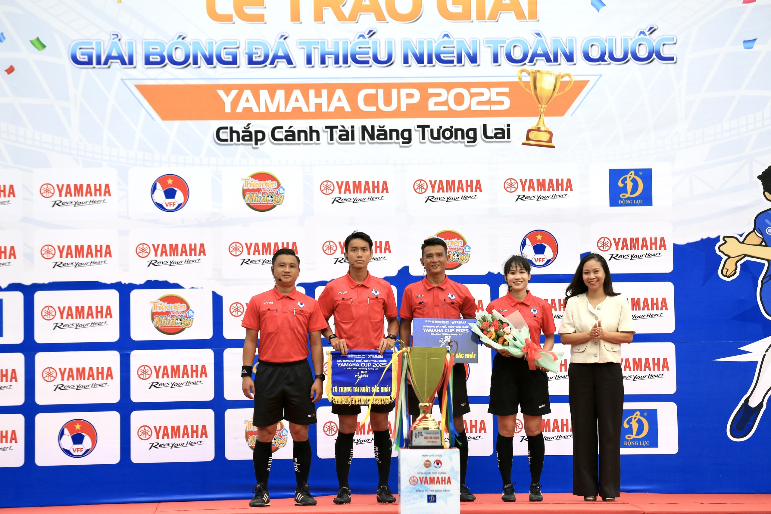 Thắng nghẹt thở SLNA, U.13 Nam Định lần đầu vô địch giải U.13 quốc gia- Ảnh 10.