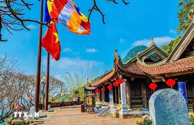 yen-tu-vinh-nghiem-con-son-1.jpg