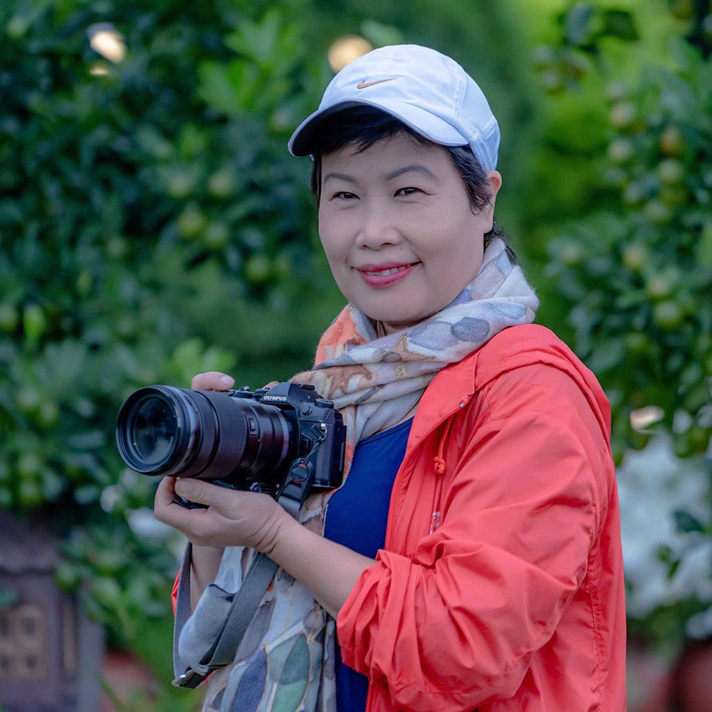 Là hội viên Hội Nhiếp ảnh Hà Nội, với niềm đam mê sáng tác, chị Ðặng Thị Thanh Mai (sinh năm 1963) sở hữu bộ sưu tập ảnh nghệ thuật phong phú, góp phần tô điểm bức tranh nhiếp ảnh của Thủ đô.