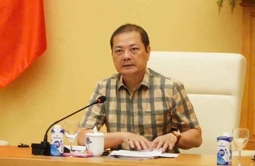 cuc-truong.jpg