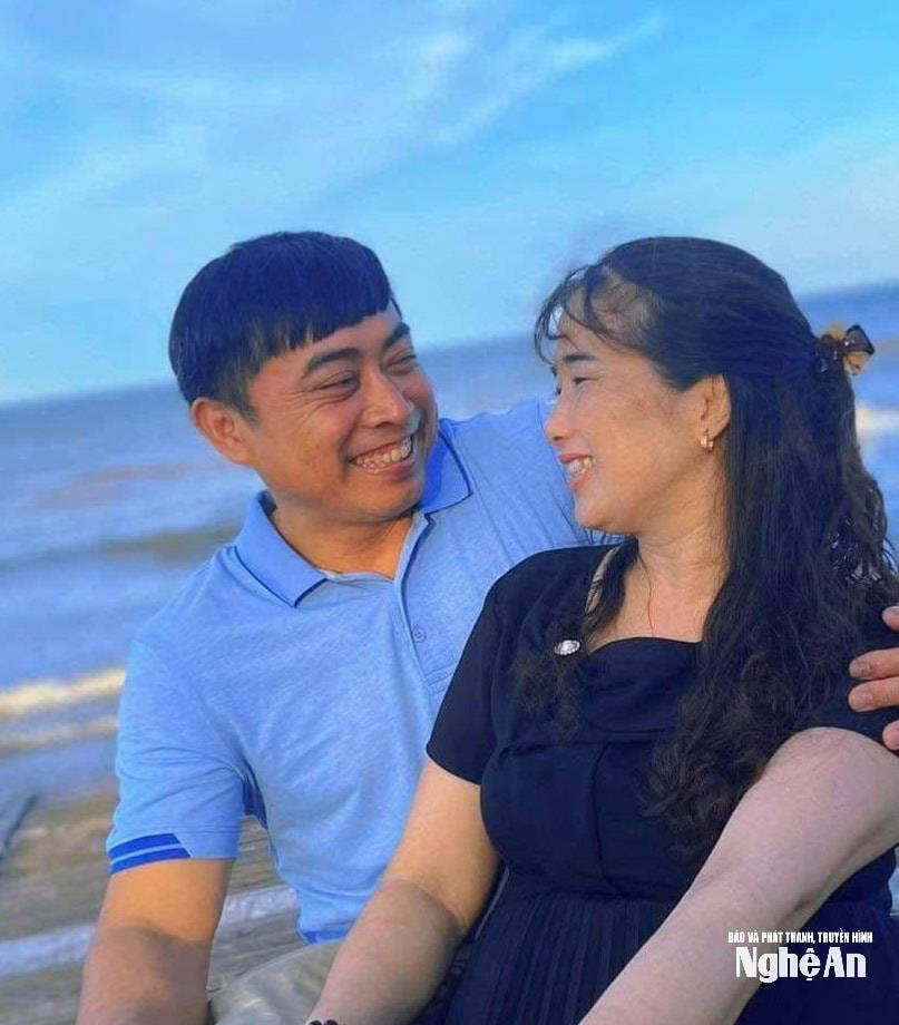 anh-uy-va-chi-hoa-anh-nvcc(1).jpg