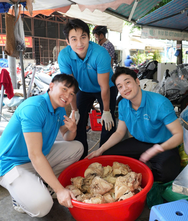 top-3-mrw-vietnam-ky-niem-1-nam-dang-quang-4.jpg
