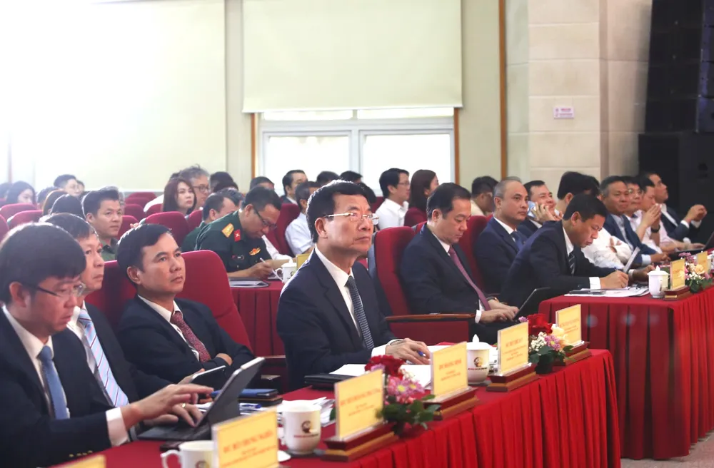Anh HN so ket Bo KHCN 3.jpg